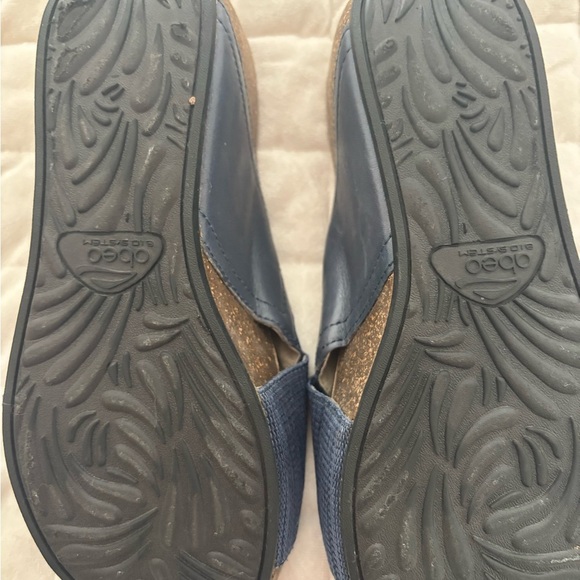 Abeo Blue Criss-Cross Slide Sandals - Picture 7 of 7